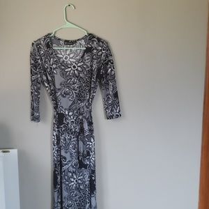 Versona Paisley Maxi Dress